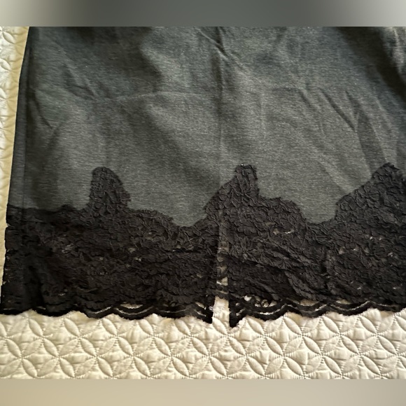 Vince Camuto skirt - Picture 3 of 7